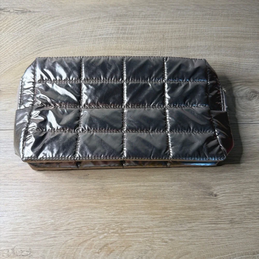 Sephora Metallic Bronze Pewter Quilted Puffer Makeup Bag Travel Case Organizer‎